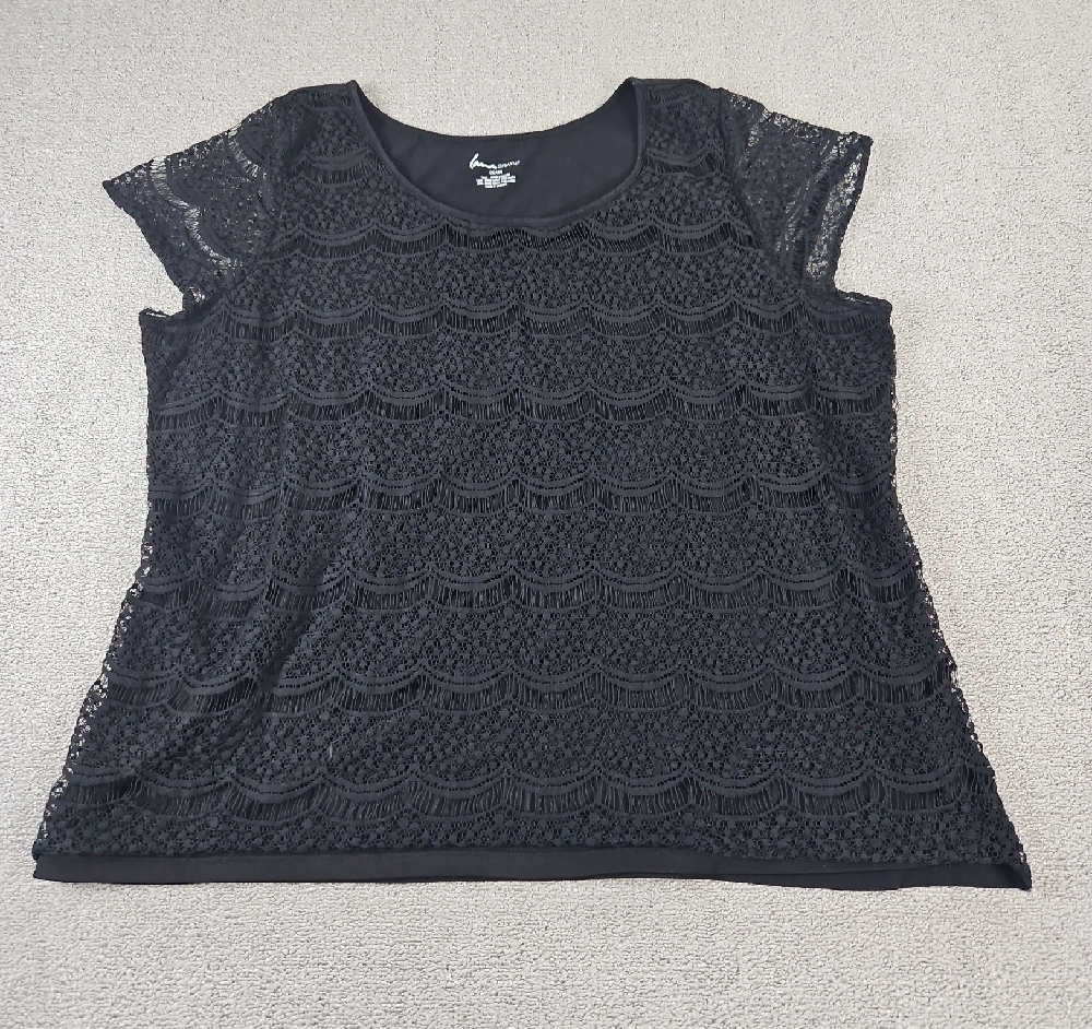 Lane Bryant Sz 22/24 Plus Size Black Lace Overlay Cap Sleeve Top